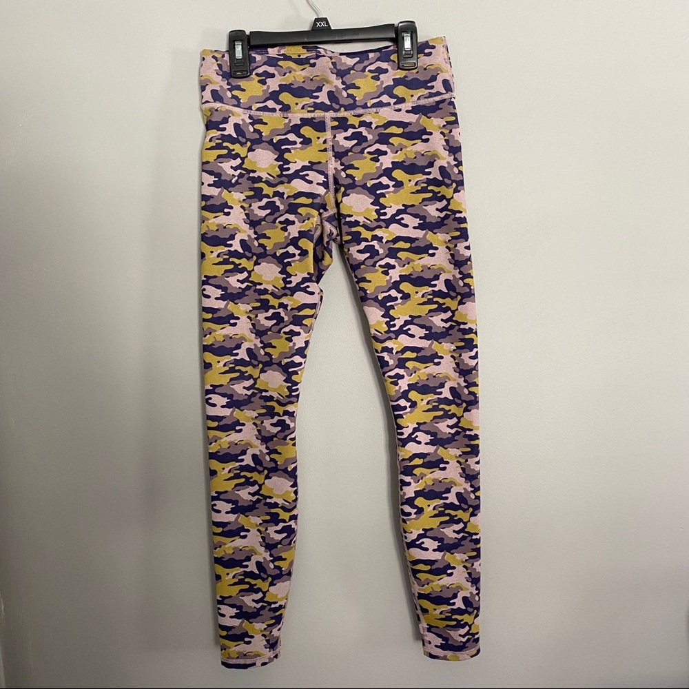 Lime Lite Camo Fabletics Mid Rise Leggings